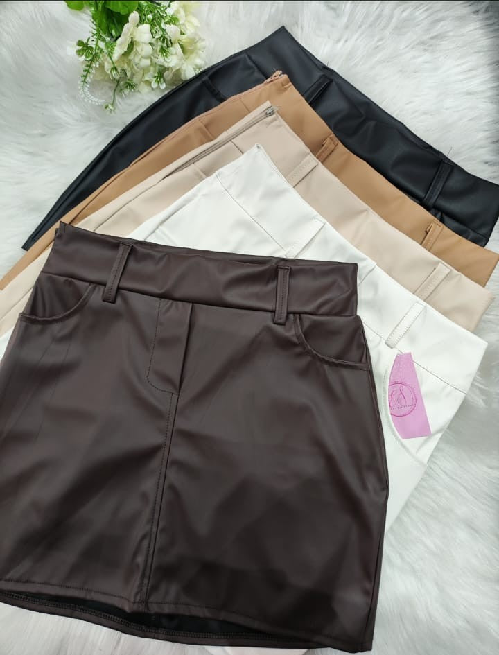 Saia Curta Sensuale®